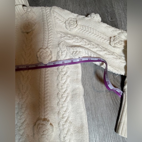 Boston Proper Chenille Rosette Cable Turtleneck Sweater Size Small - Picture 9 of 9